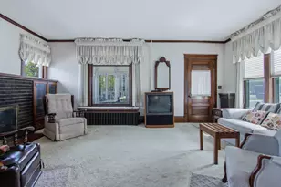 712 N Bridge St, Chippewa Falls, WI 54729 - Photo 2
