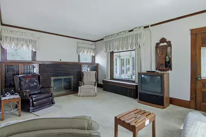 712 N Bridge Street, Chippewa Falls, WI 54729 - Photo 4