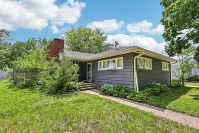 113 Central Street, Le Sueur, MN 56058 - Photo 1