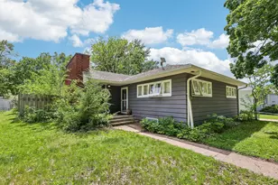 113 Central St, Le Sueur, MN 56058 - Photo 1