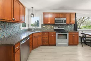 403 Richwood Rd, Detroit Lakes, MN 56501 - Photo 8