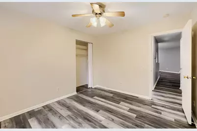 9141 Highway 55 #203, Golden Valley, MN 55427 - Photo 14