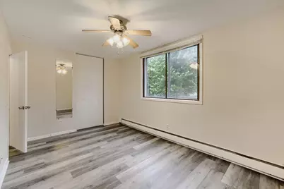 9141 Highway 55 #203, Golden Valley, MN 55427 - Photo 12