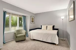 11140 Abbott Ln, Minnetonka, MN 55343 - Photo 20