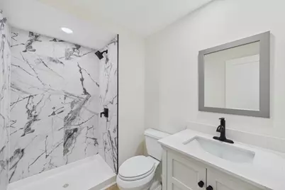 10460 Buckingham Drive, Eden Prairie, MN 55347 - Photo 24