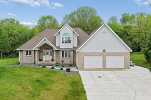 103 Ivy Dr, Woodville, WI 54028 - Photo 38