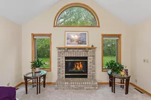 103 Ivy Dr, Woodville, WI 54028 - Photo 4