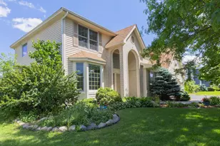 3440 Zircon Ln N, Plymouth, MN 55447 - Photo 2