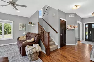 217 Skyline Dr, Wabasha, MN 55981 - Photo 12