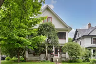 1854 Laurel Ave, Saint Paul, MN 55104 - Photo 2