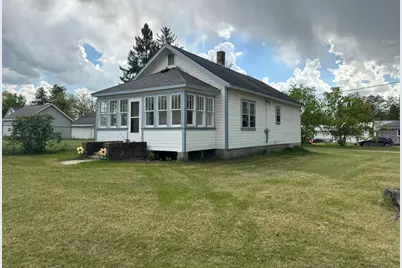 17 Balsam Avenue NW, Menahga, MN 56464 - Photo 2