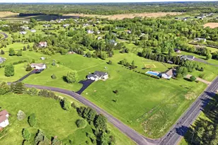 672 Laurie Ln, Hudson, WI 54016 - Photo 24