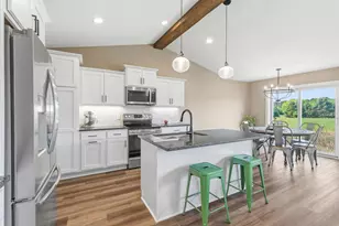 603 Grouse Way, New Richmond, WI 54017 - Photo 10