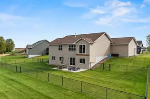 603 Grouse Way, New Richmond, WI 54017 - Photo 26