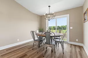 603 Grouse Way, New Richmond, WI 54017 - Photo 8