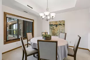 1201 Yale Pl, Minneapolis, MN 55403 - Photo 6