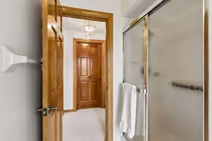 1201 Yale Pl, Minneapolis, MN 55403 - Photo 32