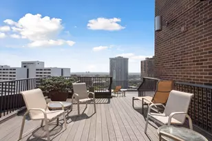 1201 Yale Pl, Minneapolis, MN 55403 - Photo 92