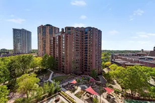 1201 Yale Pl, Minneapolis, MN 55403 - Photo 24