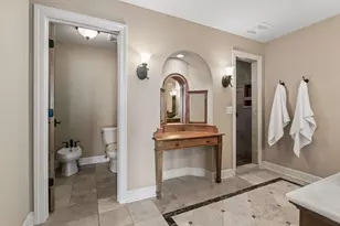 1201 Yale Pl, Minneapolis, MN 55403 - Photo 30