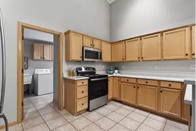 343 Appleblossom Lane E, Shakopee, MN 55379 - Photo 16