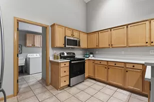 343 Appleblossom Ln E, Shakopee, MN 55379 - Photo 16