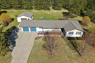 6834 Dickinson Dr NW, Bemidji, MN 56601 - Photo 4