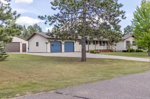 6834 Dickinson Dr NW, Bemidji, MN 56601 - Photo 94