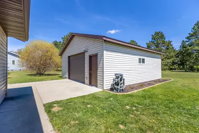 6834 Dickinson Drive NW, Bemidji, MN 56601 - Photo 10