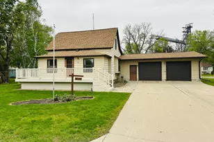 106 3rd Ave W, Raymond, MN 56282 - Photo 1