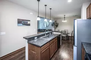 9621 Scott Ln N, Brooklyn Park, MN 55443 - Photo 10