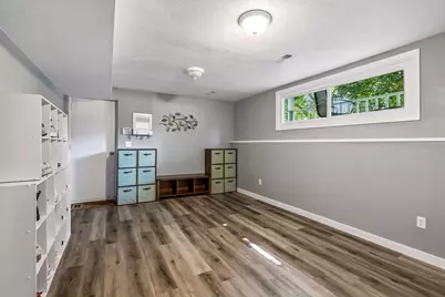 9400 Toledo Avenue S, Bloomington, MN 55437 - Photo 38