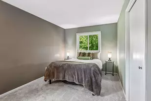 9400 Toledo Ave S, Bloomington, MN 55437 - Photo 30