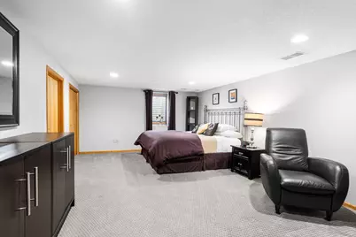 2500 Overlook Drive, Bloomington, MN 55431 - Photo 22