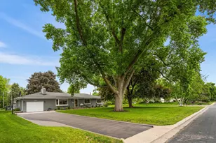2500 Overlook Dr, Bloomington, MN 55431 - Photo 1