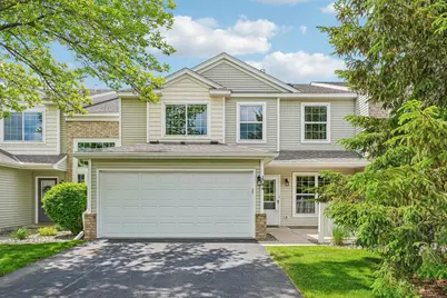 2744 Wagon Wheel Trail, Chaska, MN 55318 - Photo 1