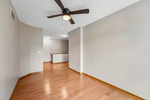 2744 Wagon Wheel Trl, Chaska, MN 55318 - Photo 20