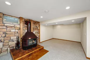 15408 Drexel Ct, Apple Valley, MN 55124 - Photo 14