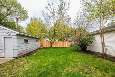 1001 18th Street S, Fargo,  58103 - Photo 2