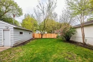 1001 18th St S, Fargo,  58103 - Photo 2
