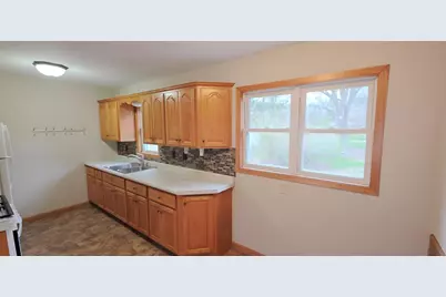 610 8th Avenue SW, Little Falls, MN 56345 - Photo 6