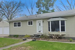 610 8th Ave SW, Little Falls, MN 56345 - Photo 4