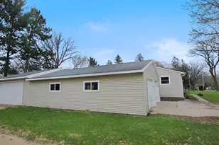 610 8th Ave SW, Little Falls, MN 56345 - Photo 14