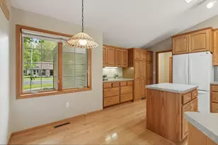 10025 Northwood Ln N, Brooklyn Park, MN 55443 - Photo 16