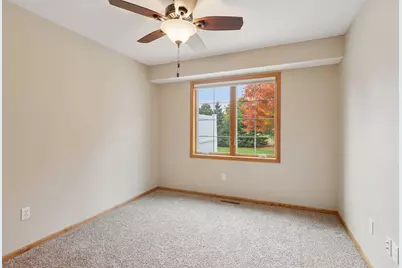 10025 Northwood Lane N, Brooklyn Park, MN 55443 - Photo 24