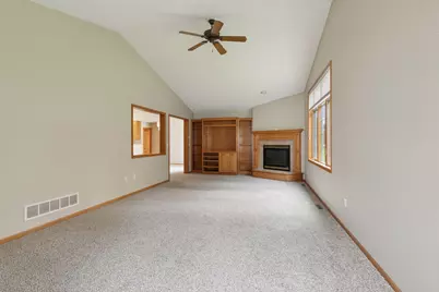 10025 Northwood Lane N, Brooklyn Park, MN 55443 - Photo 10