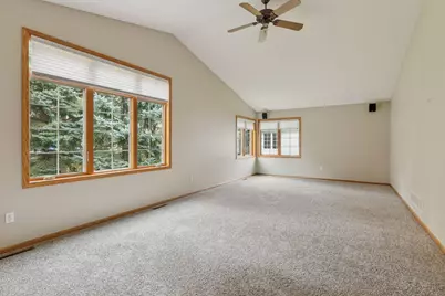 10025 Northwood Lane N, Brooklyn Park, MN 55443 - Photo 8