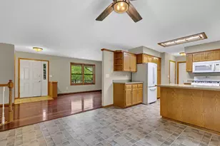 1812 Haller Way, Saint Cloud, MN 56301 - Photo 16