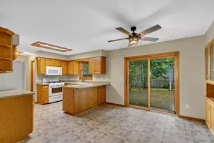 1812 Haller Way, Saint Cloud, MN 56301 - Photo 18