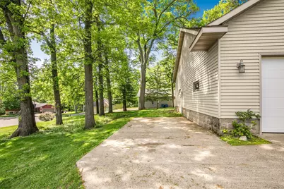 1812 Haller Way, Saint Cloud, MN 56301 - Photo 4